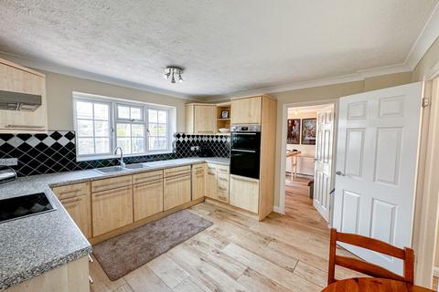 3 bedroom link detached house for sale, Mill Road, Ashley
