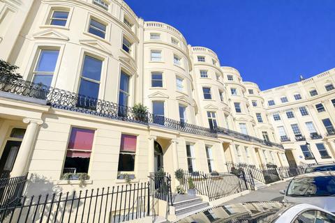 Studio for sale, Brunswick Square, Hove