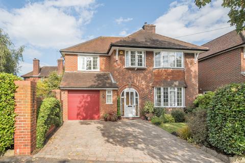 4 bedroom detached house for sale, HORSELL