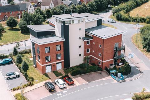 1 bedroom apartment for sale, Webster Close, Berkshire RG12