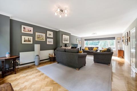 4 bedroom detached house for sale, Birchland Close, Reading RG7