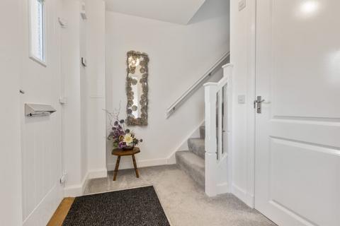 5 Strathallan Way, Auchterarder, PH3 1GR