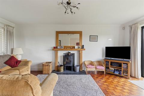 3 bedroom detached house for sale, Grayswood Road, Haslemere