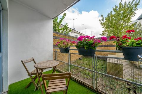 Flat 1, 53 Silwood Street, London, SE16 2AW