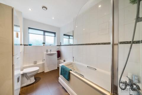 Flat 1, 53 Silwood Street, London, SE16 2AW