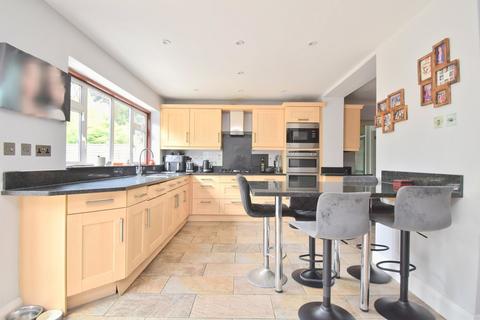 5 bedroom detached house for sale, Bowes Road, WALTON-ON-THAMES, KT12
