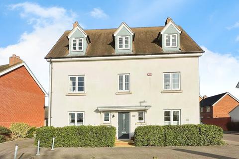 5 bedroom detached house for sale, Oat Leys, Chelmsford, CM1