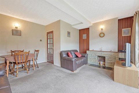 undefined, Karen Close, Brentwood