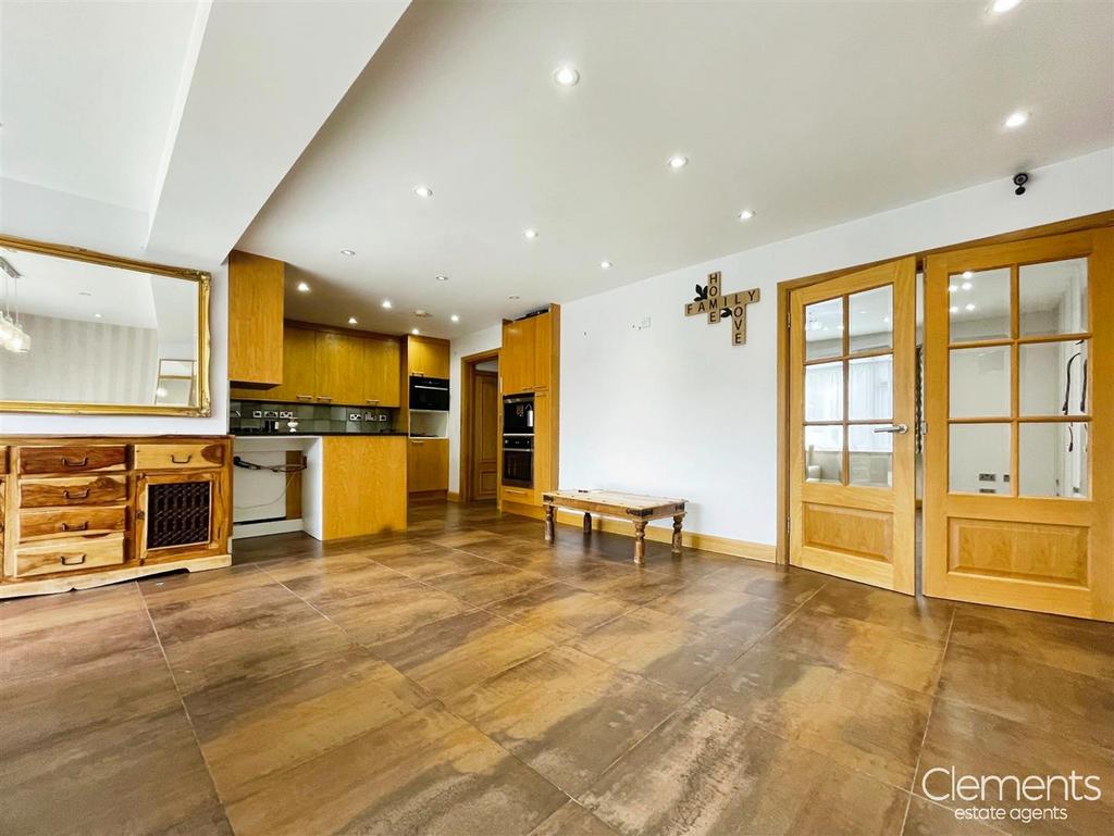 Living Room/Dining Room