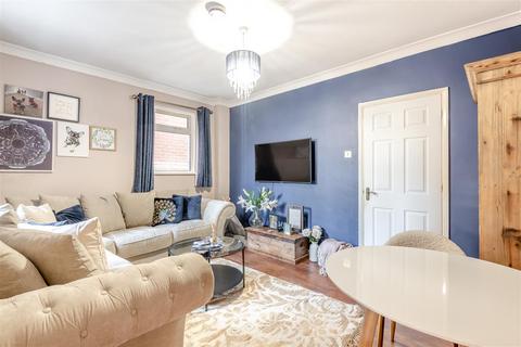 1 bedroom apartment for sale, 107 Malling Road, Snodland