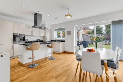 Cactus House Aldermans Drive, Peterborough, PE3 6AR