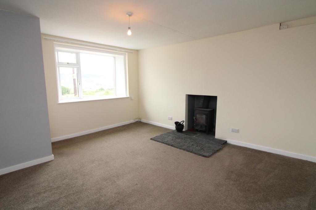 Moffat, DG10 2 bed detached bungalow to rent £750 pcm (£173 pw)