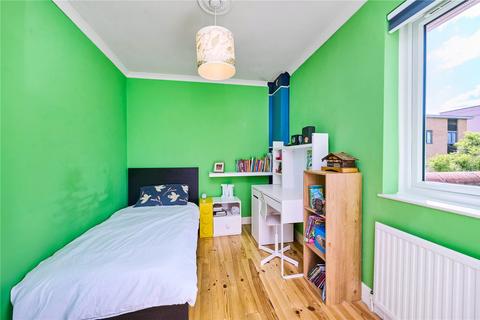 46 Tallis Grove, London, SE7 7LA