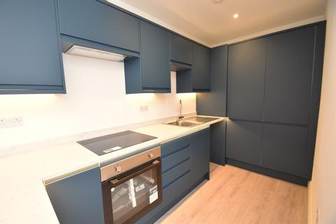 1 bedroom flat for sale, Tamara Court, 26 Gold Street, Tiverton, Devon, EX16