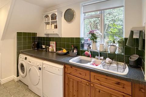 5 Compton Road, Lighthorne Heath, Leamington Spa, CV33 9TL