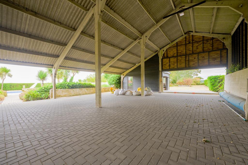 Garage 3