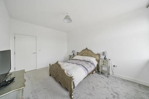 1 bedroom flat for sale, Aylesbury,  Buckinghamshire,  HP19