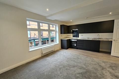 2 bedroom flat for sale, Tamara Court, 26 Gold Street, Tiverton, Devon, EX16