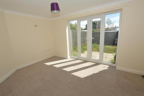 3 bedroom terraced house to rent, Drurys Yard, Southrepps, Norfolk