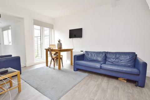 5 bedroom house to rent, Brock Road, Plaistow