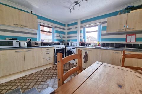 3 bedroom semi-detached house to rent, Wyndham Road, Stoke-On-Trent ST3