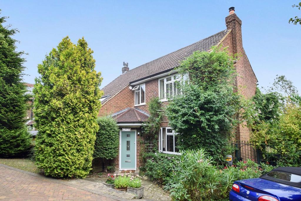 The Ridgeway, Chatham, ME4 4 bed detached house for sale £925,000