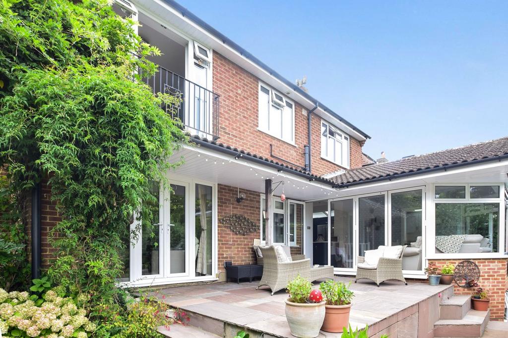 The Ridgeway, Chatham, ME4 4 bed detached house for sale £925,000