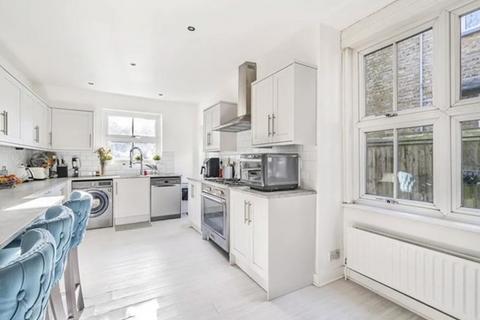 5 bedroom terraced house for sale, Lee High Road, London SE13