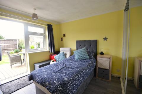5 Meadow Avenue, Fordingbridge, SP6 1LN