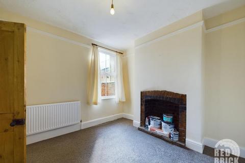 3 bedroom terraced house to rent, Bath Street, Rugby, CV21