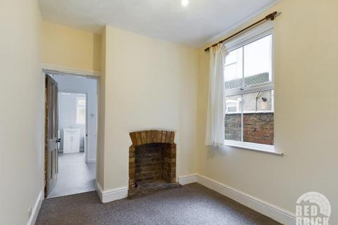 4 bedroom terraced house to rent, Bath Street, Rugby, CV21