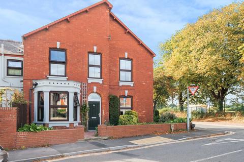 3 bedroom semi-detached house for sale, Leslie Avenue, Taunton TA2