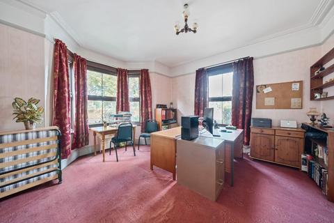 undefined, Leslie Avenue, Taunton TA2