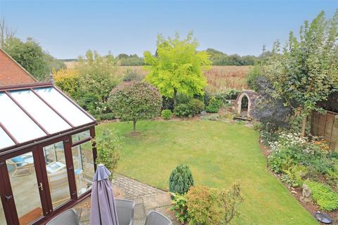 4 bedroom detached house for sale, Woodland Close, Hatfield Peverel