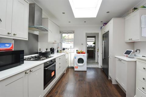 2 bedroom terraced house for sale, Coxtie Green Road, Pilgrims Hatch, Brentwood