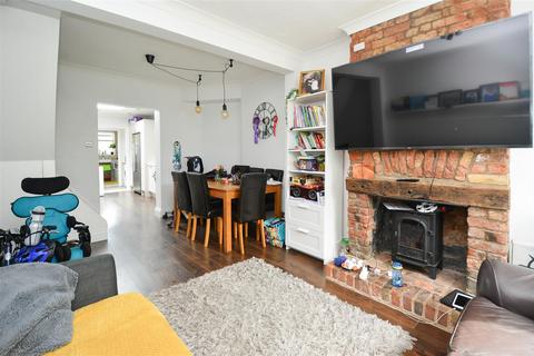 2 bedroom terraced house for sale, Coxtie Green Road, Pilgrims Hatch, Brentwood