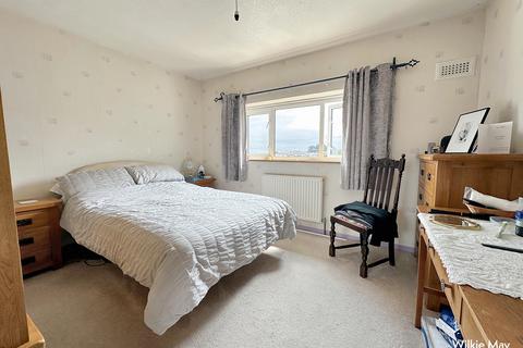 18 Hillview Close, Minehead, TA24 8EQ