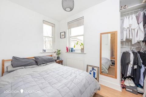 1 bedroom end of terrace house to rent, Brooke Road, London, N16