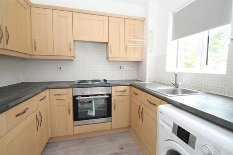 2 bedroom flat to rent, Hudson Way, Edmonton, London N9