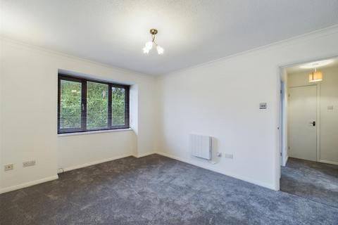 1 bedroom apartment to rent, Maywell Drive, Solihull B92