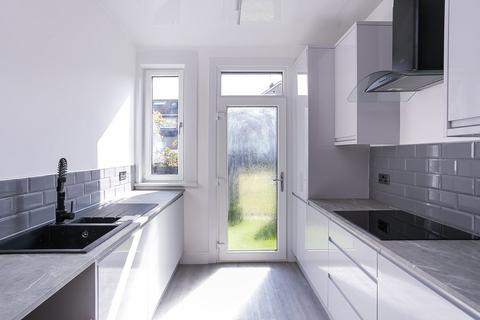51 Pirniefield Place, Edinburgh, EH6 7QF