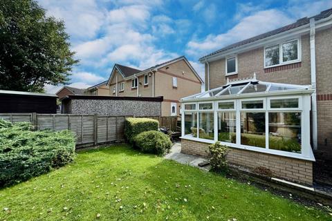 3 bedroom semi-detached house for sale, Marsland Court, Hunsworth, Cleckheaton, BD19