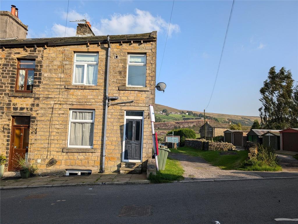 Mount Road, Marsden, Huddersfield... 1 bed end of terrace house for