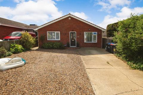 4 bedroom bungalow for sale, Hazlemere Road, Whitstable