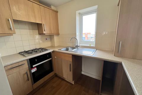 2 bedroom apartment to rent, Brodie Close, Wolverhampton WV2