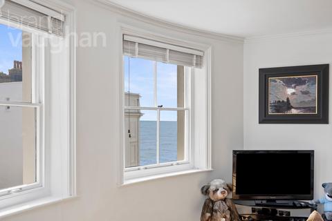 2 bedroom flat for sale, Chesham Place, Brighton, East Sussex, BN2