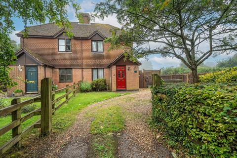 2 bedroom semi-detached house for sale, Well Close, Wootton St. Lawrence