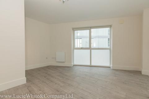 1 bedroom apartment to rent, West Mount, West Croydon