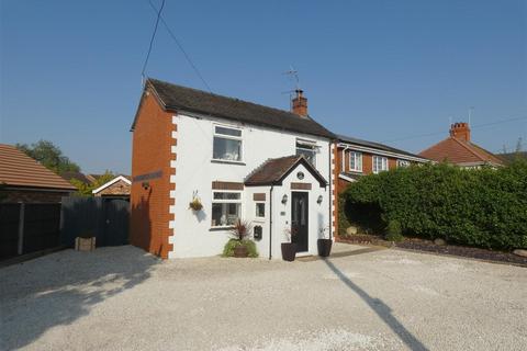 3 bedroom detached house for sale, Eastern Road, Willaston, Nantwich