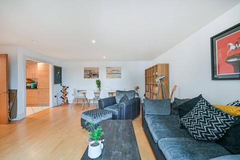 2 bedroom flat for sale, Seven Kings Way, Kingston, Kingston upon Thames, KT2